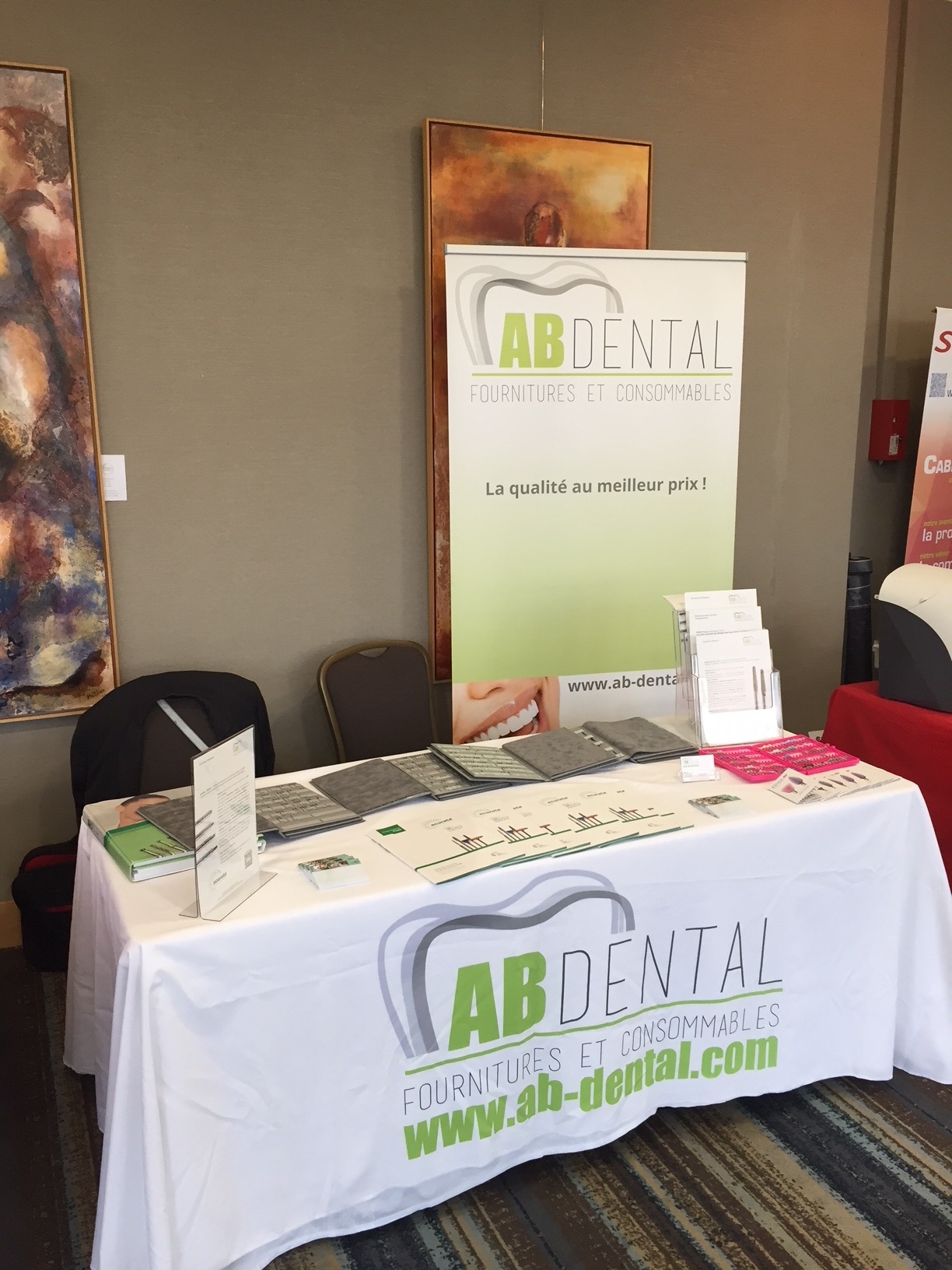 Stand AB Dental à L'ONFOC